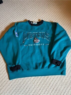 Vintage Lee Detroit Pistons Teal Crewneck Sweater